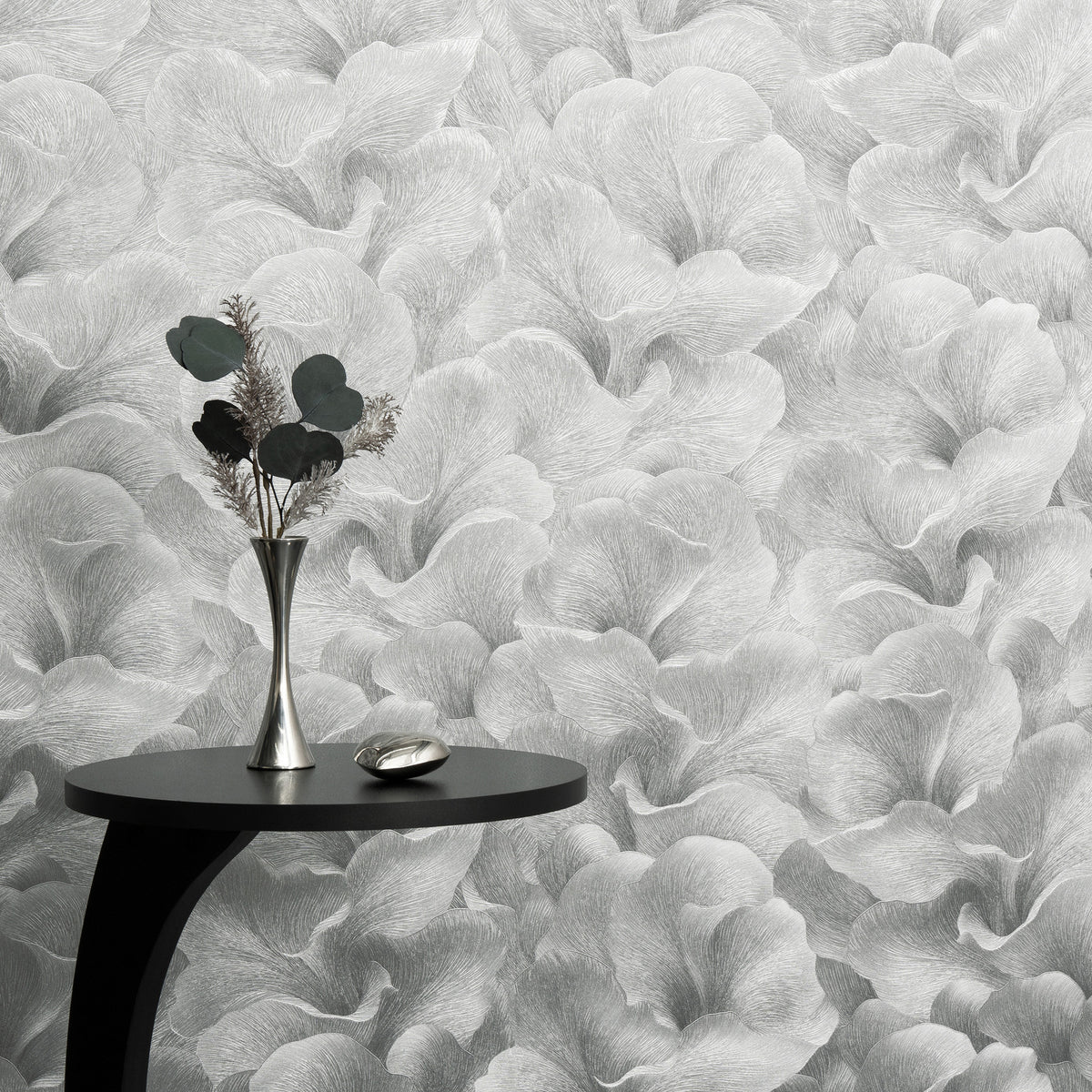 Veer Decor Floral Glow Silver Wallpaper 8413-VRFW-AF3