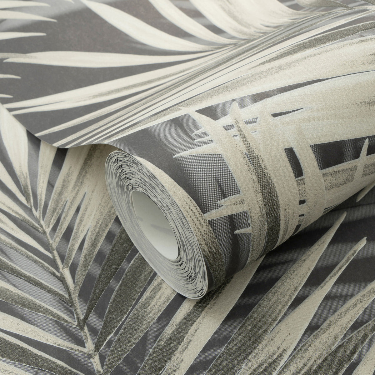 Veer Decor Calvado Palm Black Wallpaper 8414-VRINC-AC3