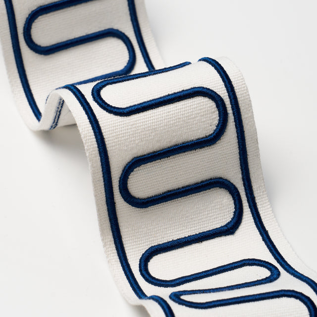Schumacher 84620 ROYERE SCROLL in MARINE Trim - PALOMA CONTR