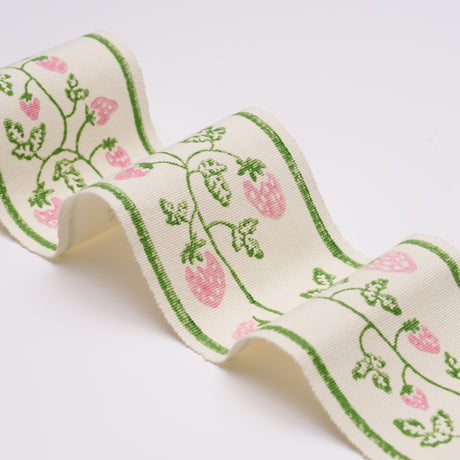 Schumacher 85461 STRAWBERRY TRAIL HAND BLOCK TRIM in GREEN T