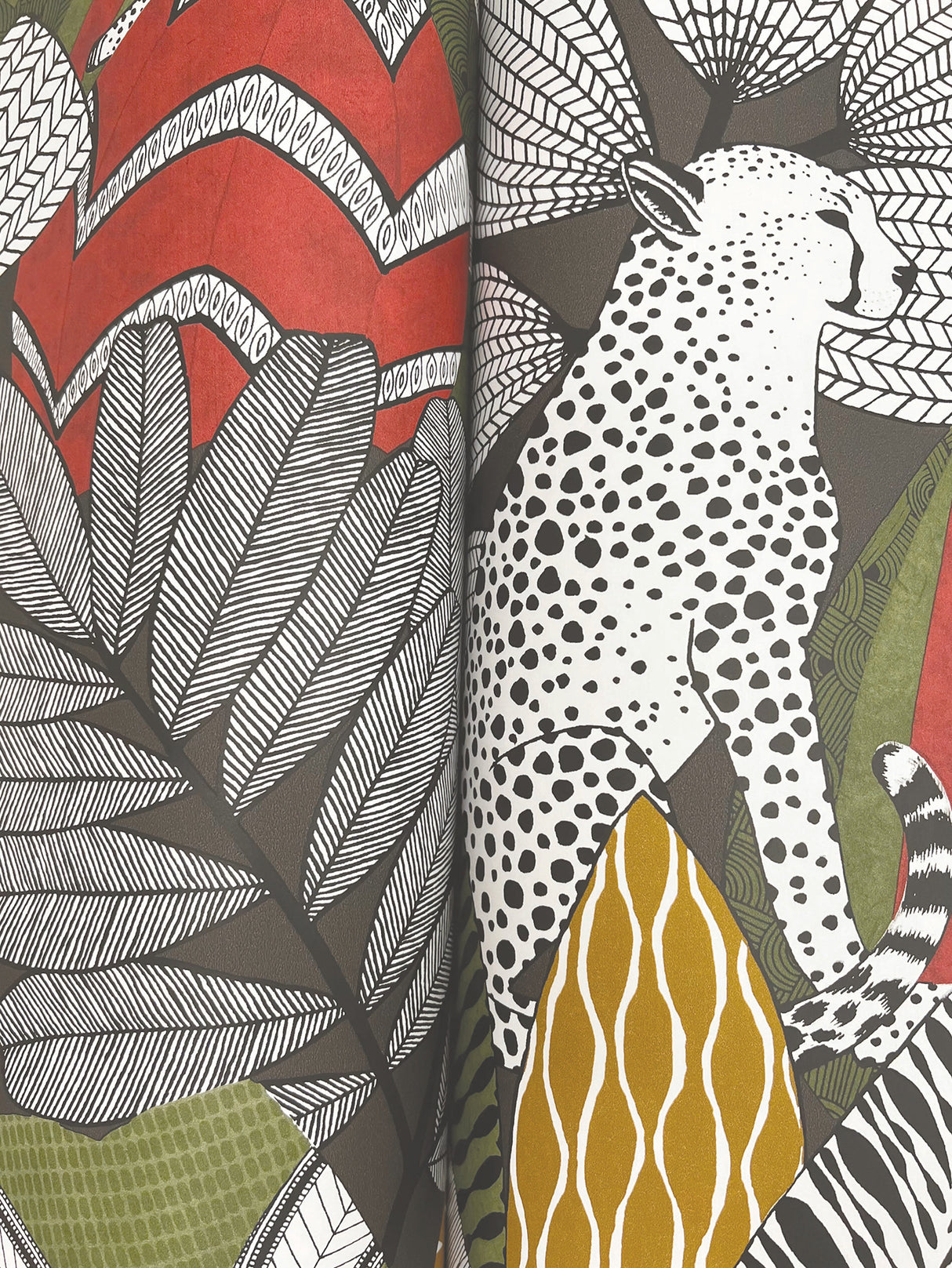 Antonina Vella AB3112 Namiri Black Wallpaper - Eade's Wallpaper