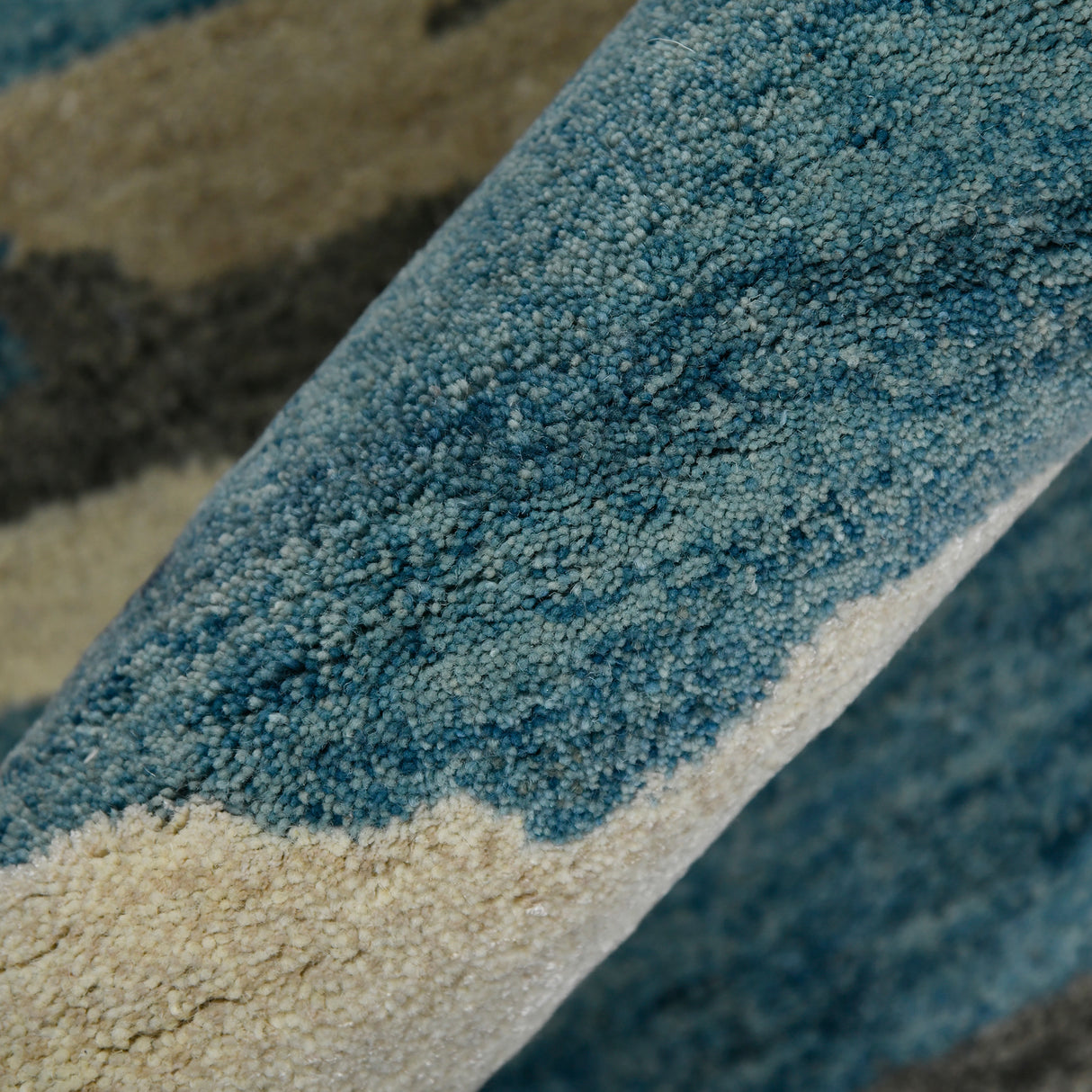 Amer Rugs ABS-4 Abstract Contemporary Area Rug