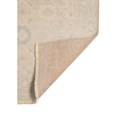 Amer Rugs AIN-4 Ainsley Classic Bordered Area Rug