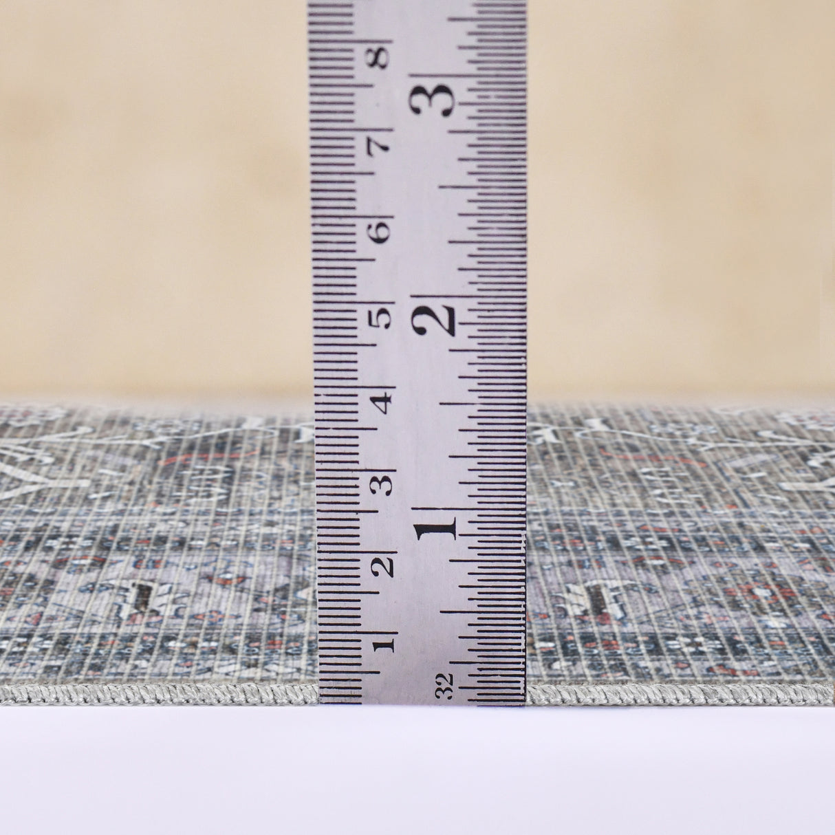 Amer Rugs ALA-6 Alaska Machine-Washable Vintage Medallion Power-Loomed /Gray Area Rug