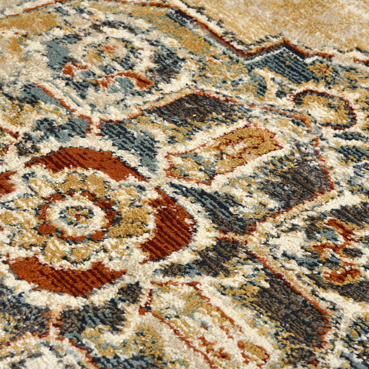 Amer Rugs ALU-7 Allure Classic Medallion /Beige Area Rug