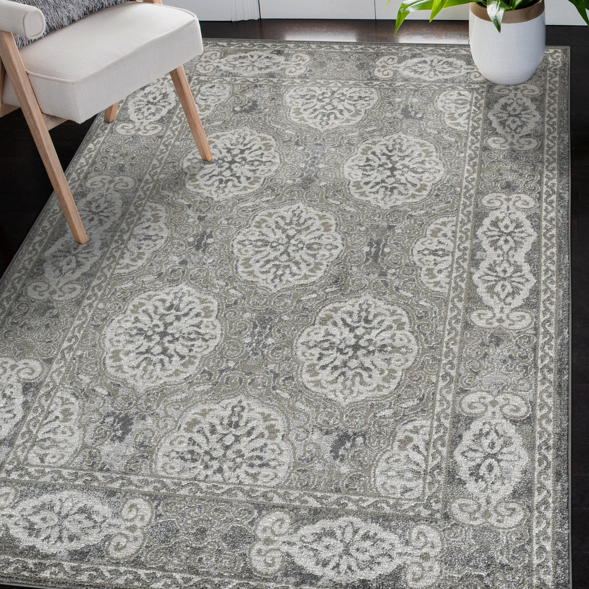 Amer Rugs ALX-11 Alexandria Classic Bordered Runner Rug, 2'6" X 10'3" Area Rug