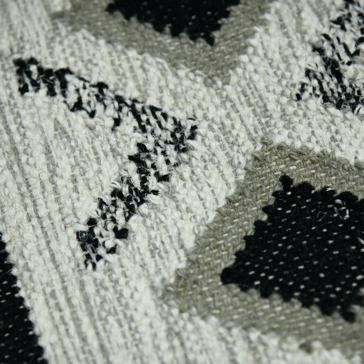Amer Rugs ARI-4 Artifacts Southwestern Tribal Area Rug