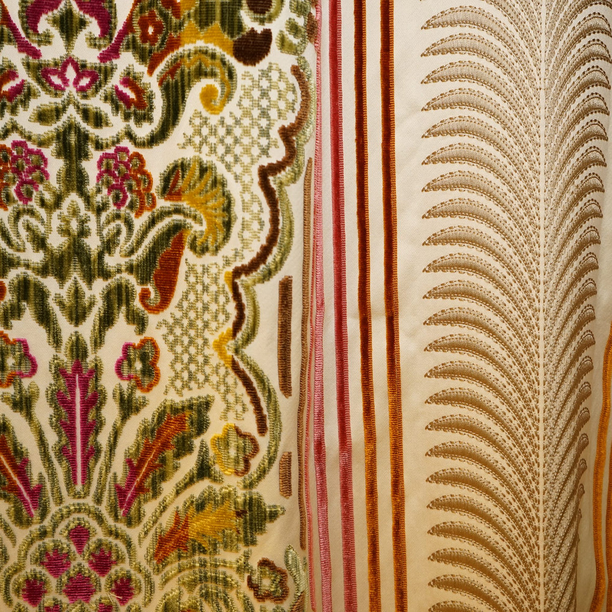 JF Studio 75-SJ101 BAROQUE Fabric - Eade's Wallpaper & Fabric