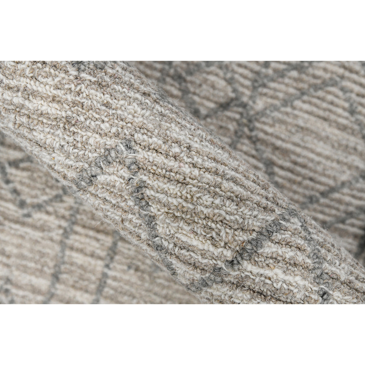 Amer Rugs BER-4 Berlin Farmhouse Geometric /Beige Area Rug
