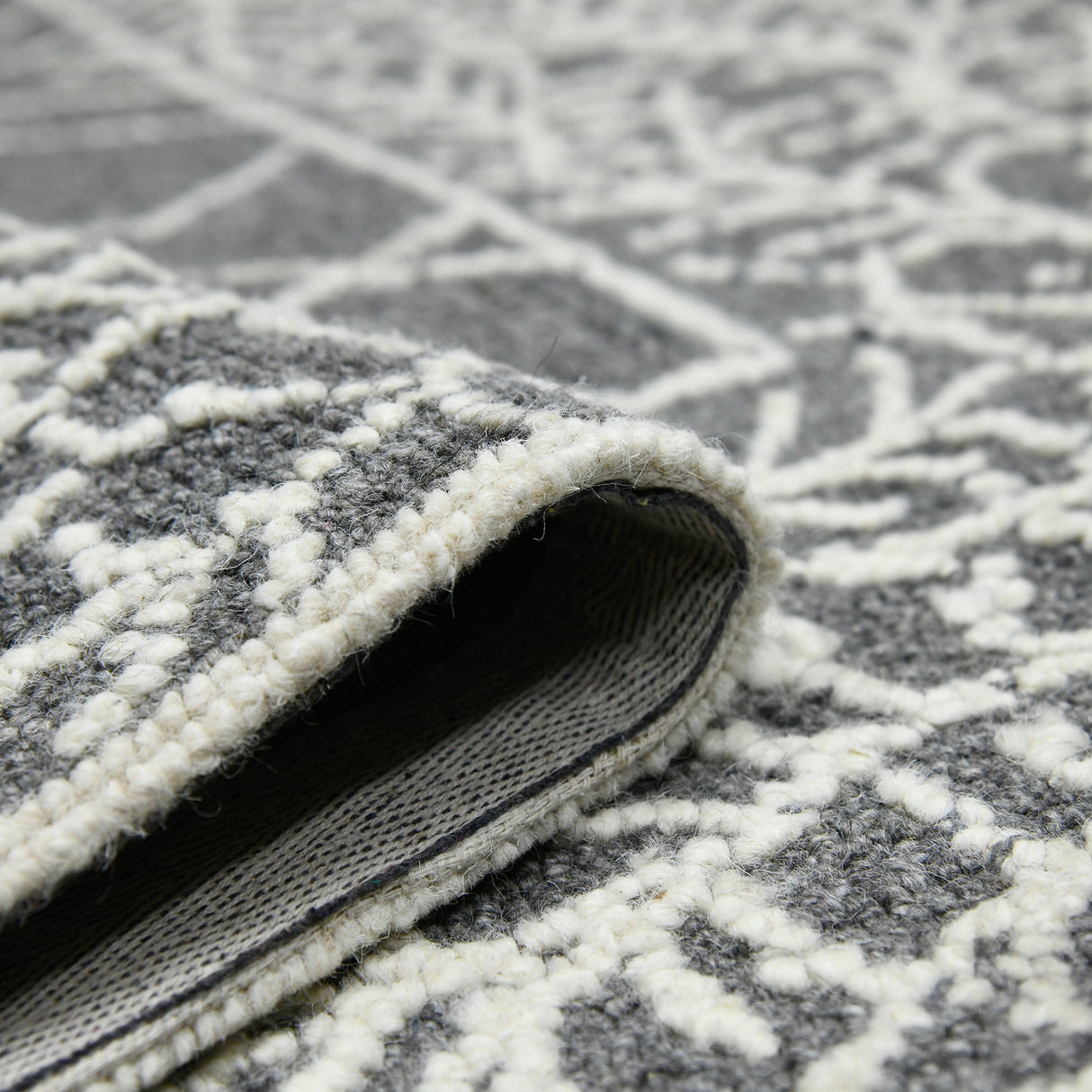 Amer Rugs BER-5 Berlin Farmhouse Geometric Area Rug