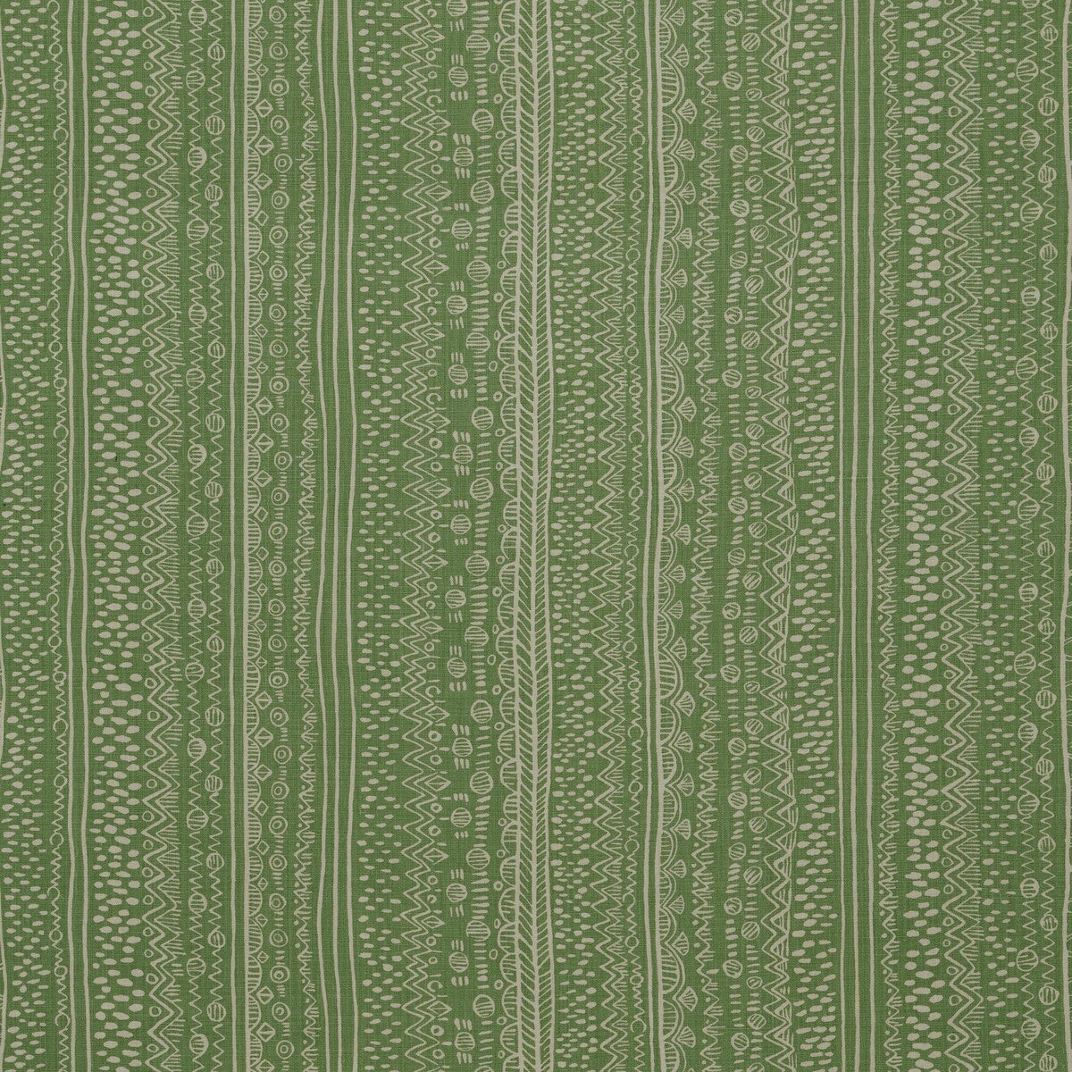 LEE JOFA BFC-3668.3.0 KIRBY FOREST Fabric - Eade's Wallpaper