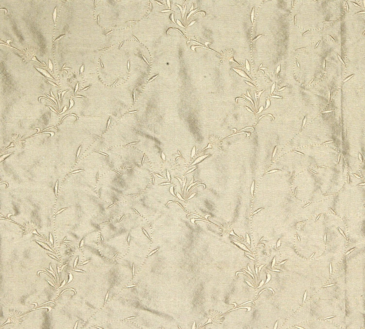 Scalamandre BY 20100702 IVORY HONEYSUCKLE EMBROIDERY Fabric