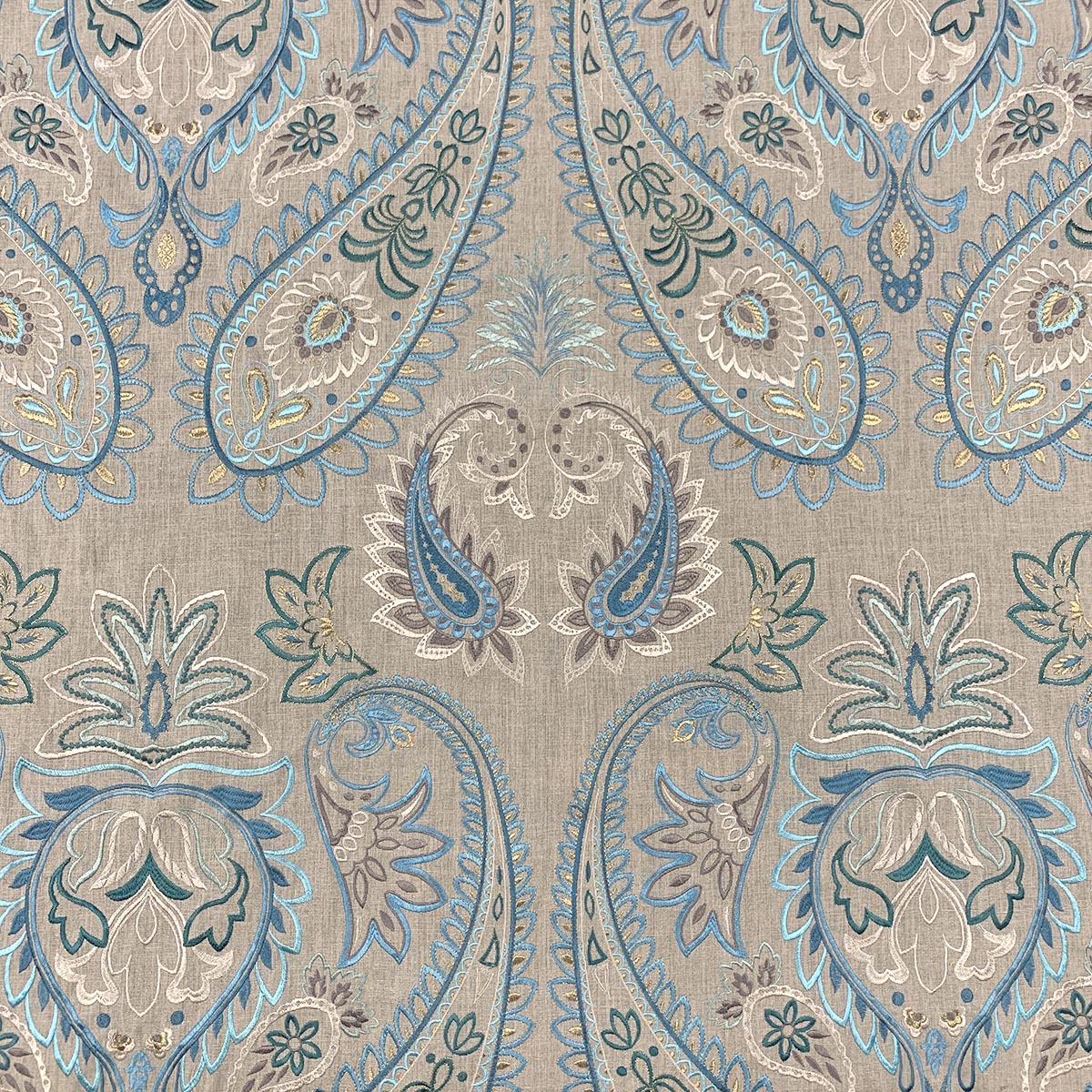 Eade’s CAPRA VIVANT VIVANT