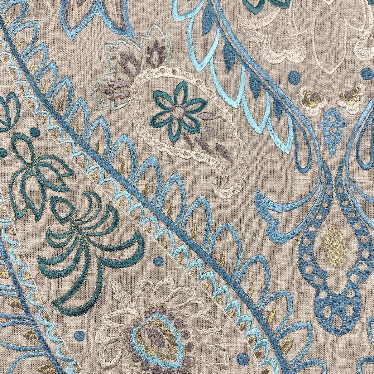 Eade’s CAPRA VIVANT VIVANT