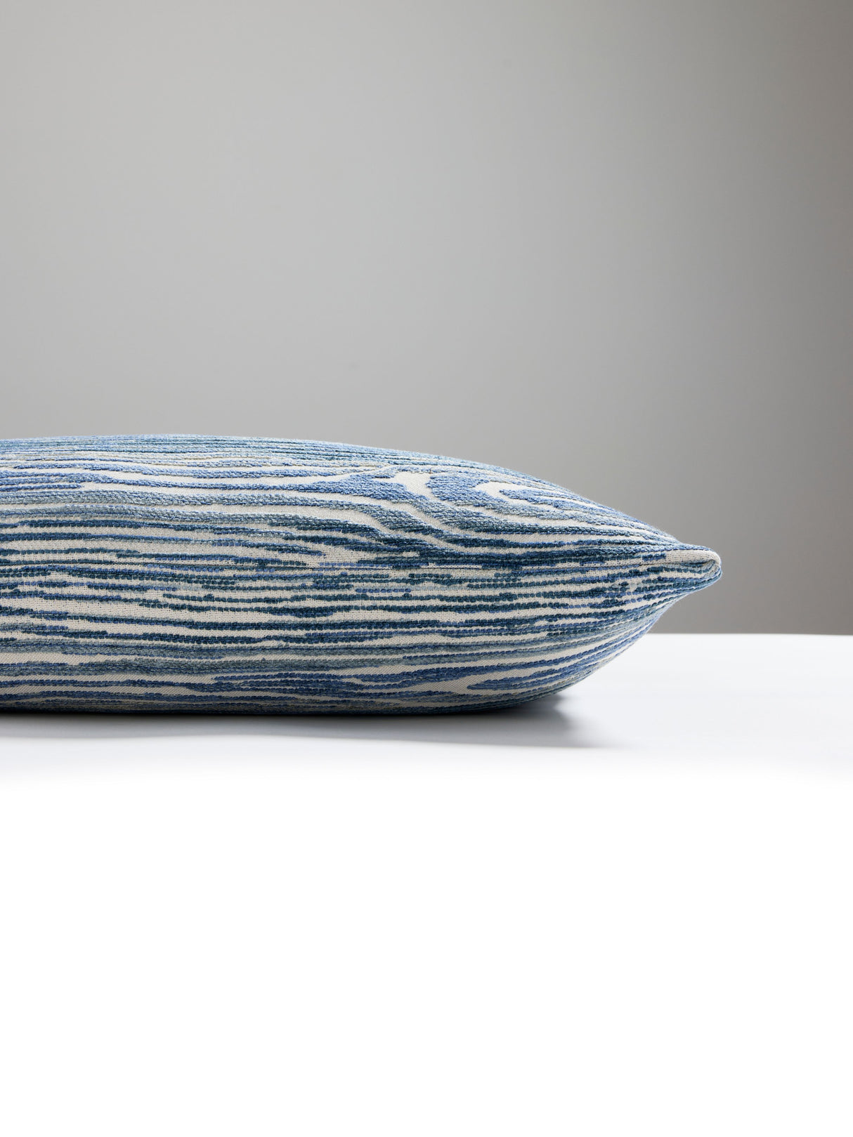 Scalamandre CD 0052LMUIRPILL MUIR WOODS PILLOW - Pillow Coll