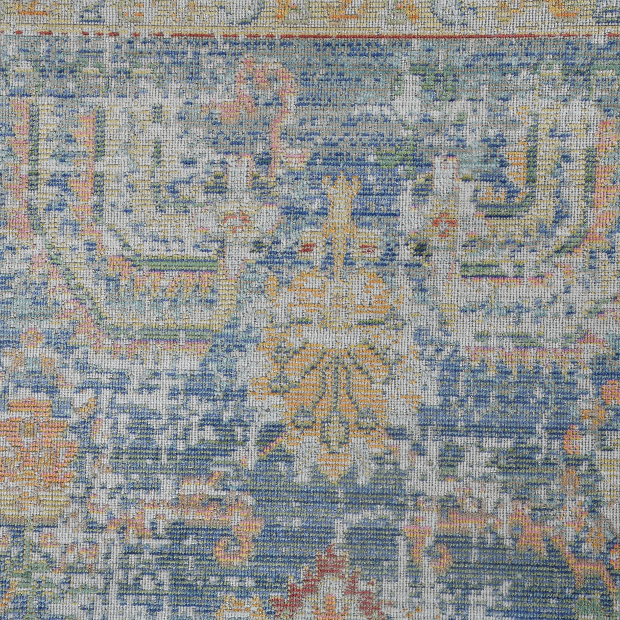 Amer Rugs CEN-18 Century Vintage Medallion /Ivory Area Rug
