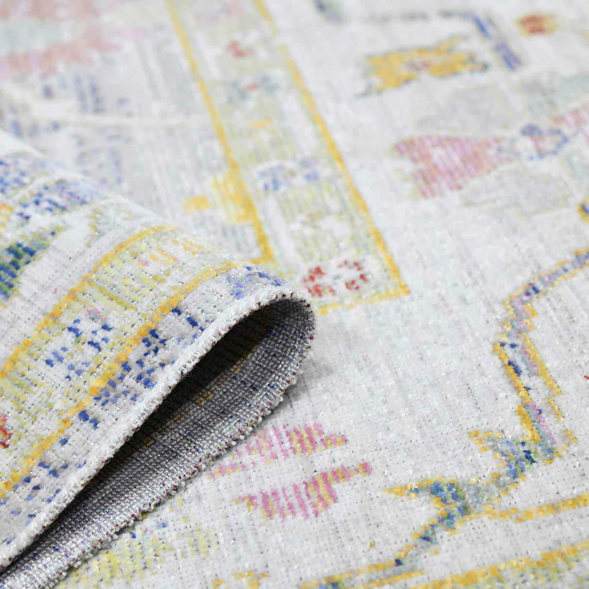 Amer Rugs CEN-22 Century Vintage Bordered Area Rug
