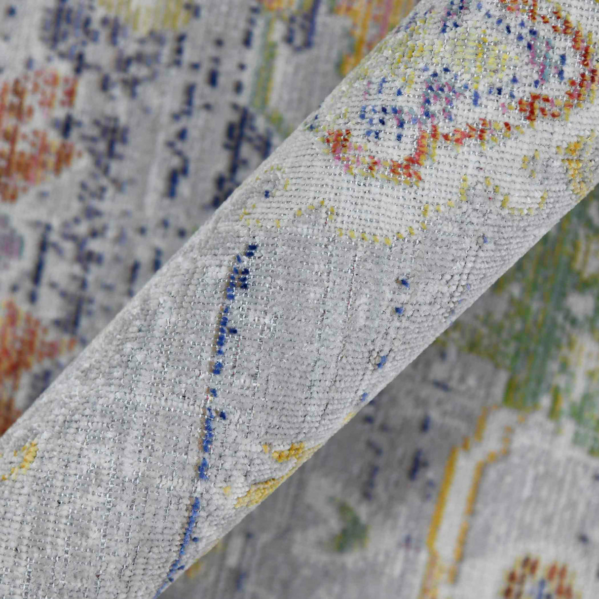 Amer Rugs CEN-22 Century Vintage Bordered Area Rug