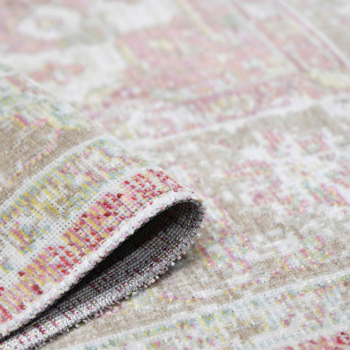 Amer Rugs CEN-23 Century Vintage Bordered Area Rug