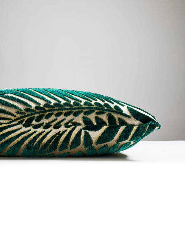 Scalamandre CN 0001SDDK1523 PLUMES SILK VELVET PILLOW - Pill