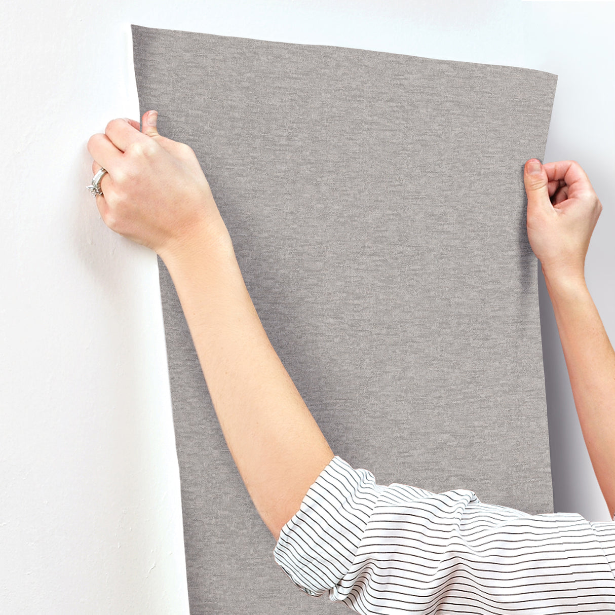 Candice Olson COD0608N Tide Water Grey Textured Wallpaper
