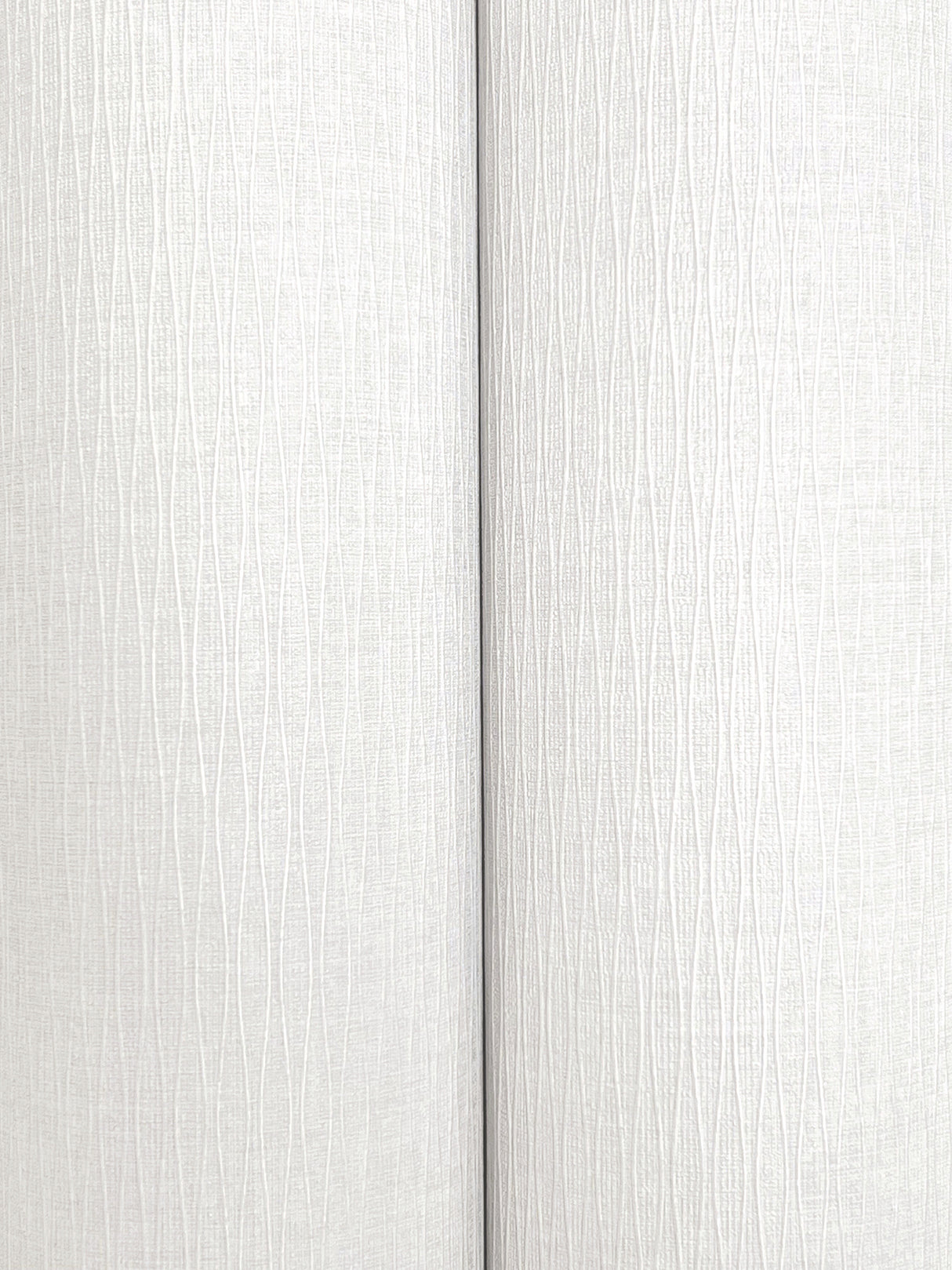 Candice Olson COD0618 Ripple Effect Dove Petite Ogee Wallpaper