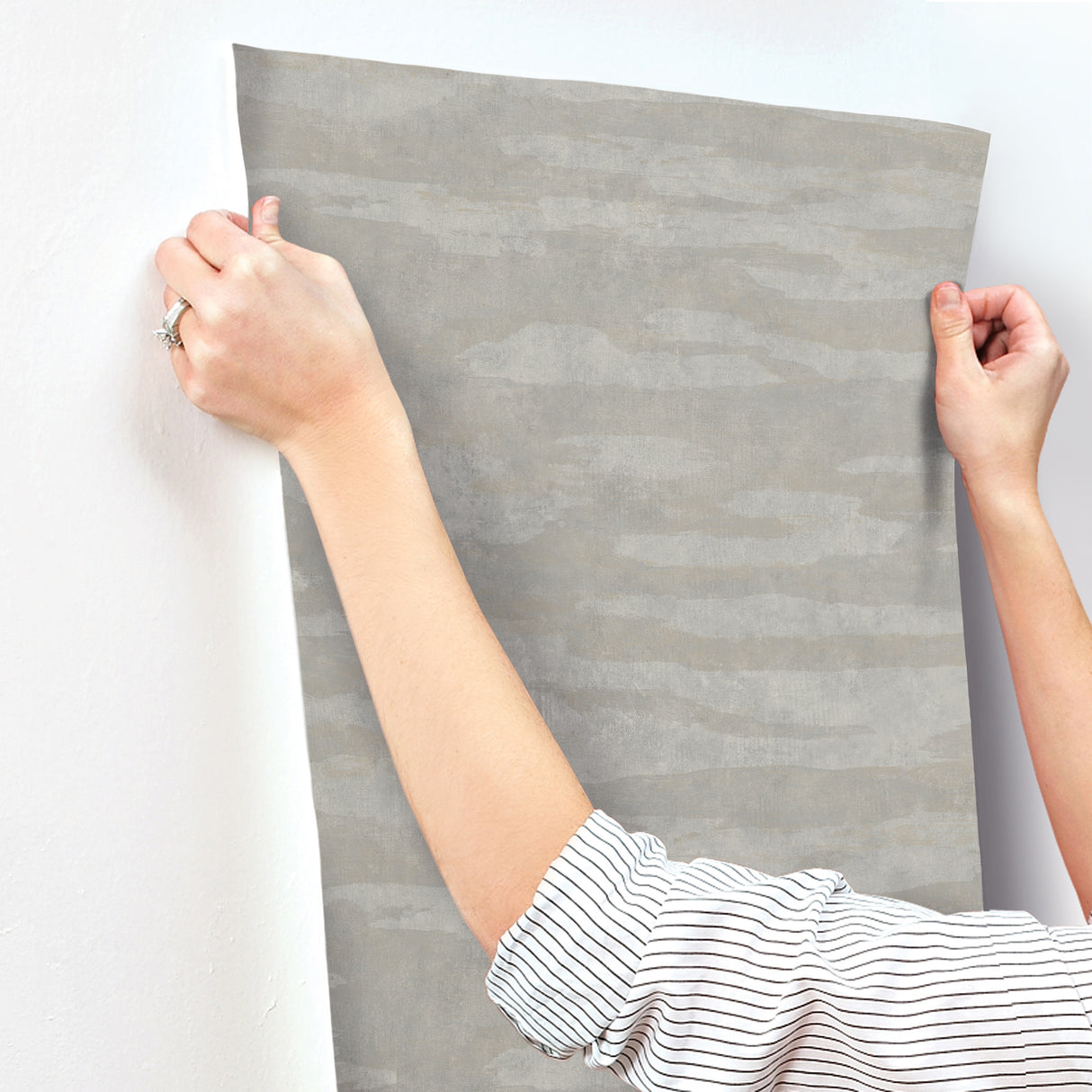 Candice Olson COD0654 Misty Dreams Grey Abstract Wallpaper