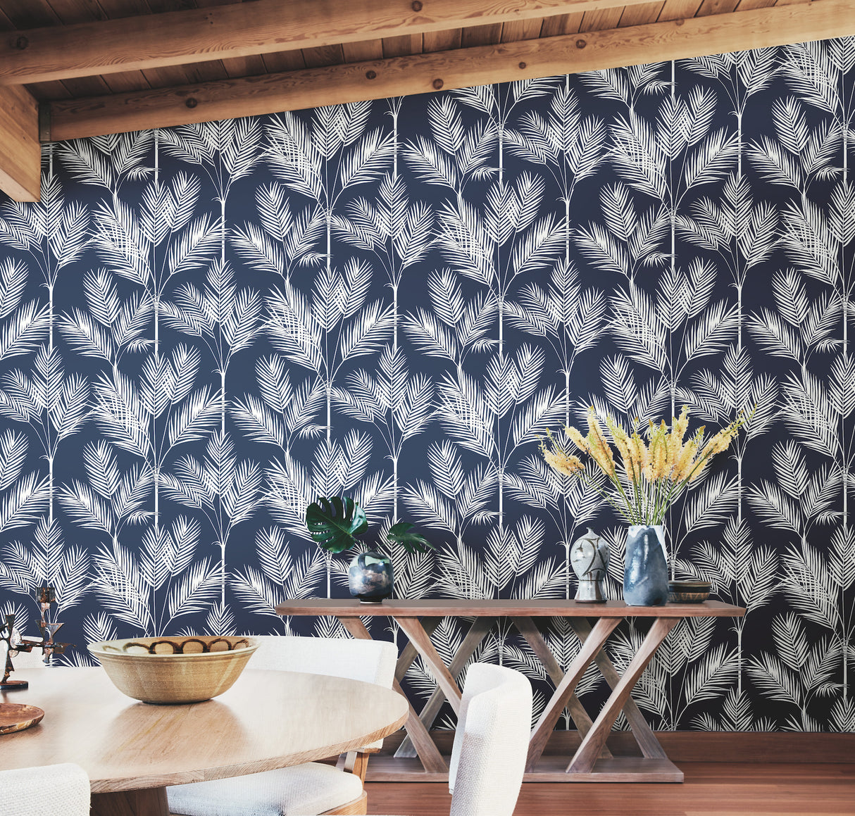 York CV4410 King Palm Silhouette Navy Wallpaper