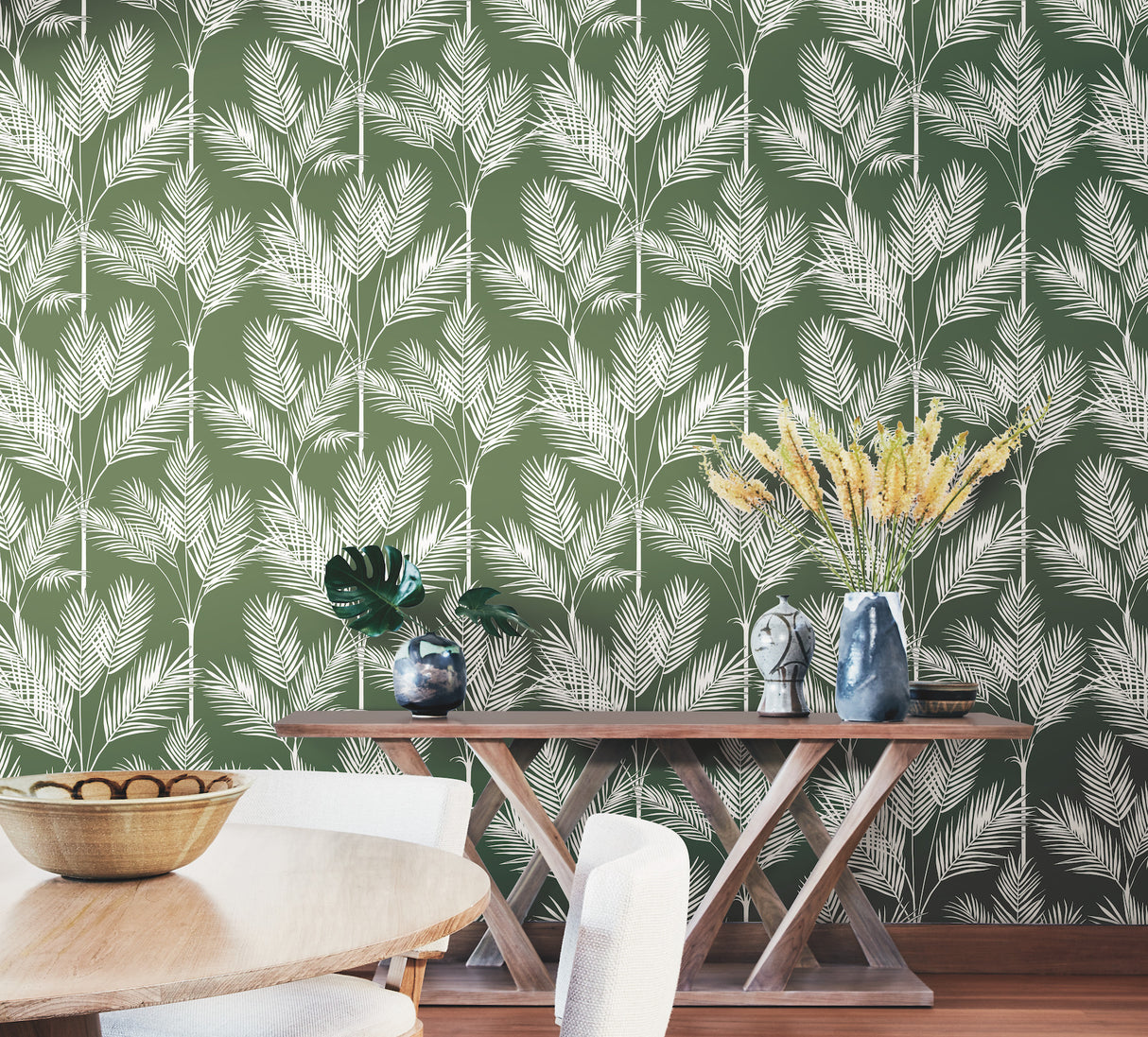 York CV4411 King Palm Silhouette Green Wallpaper