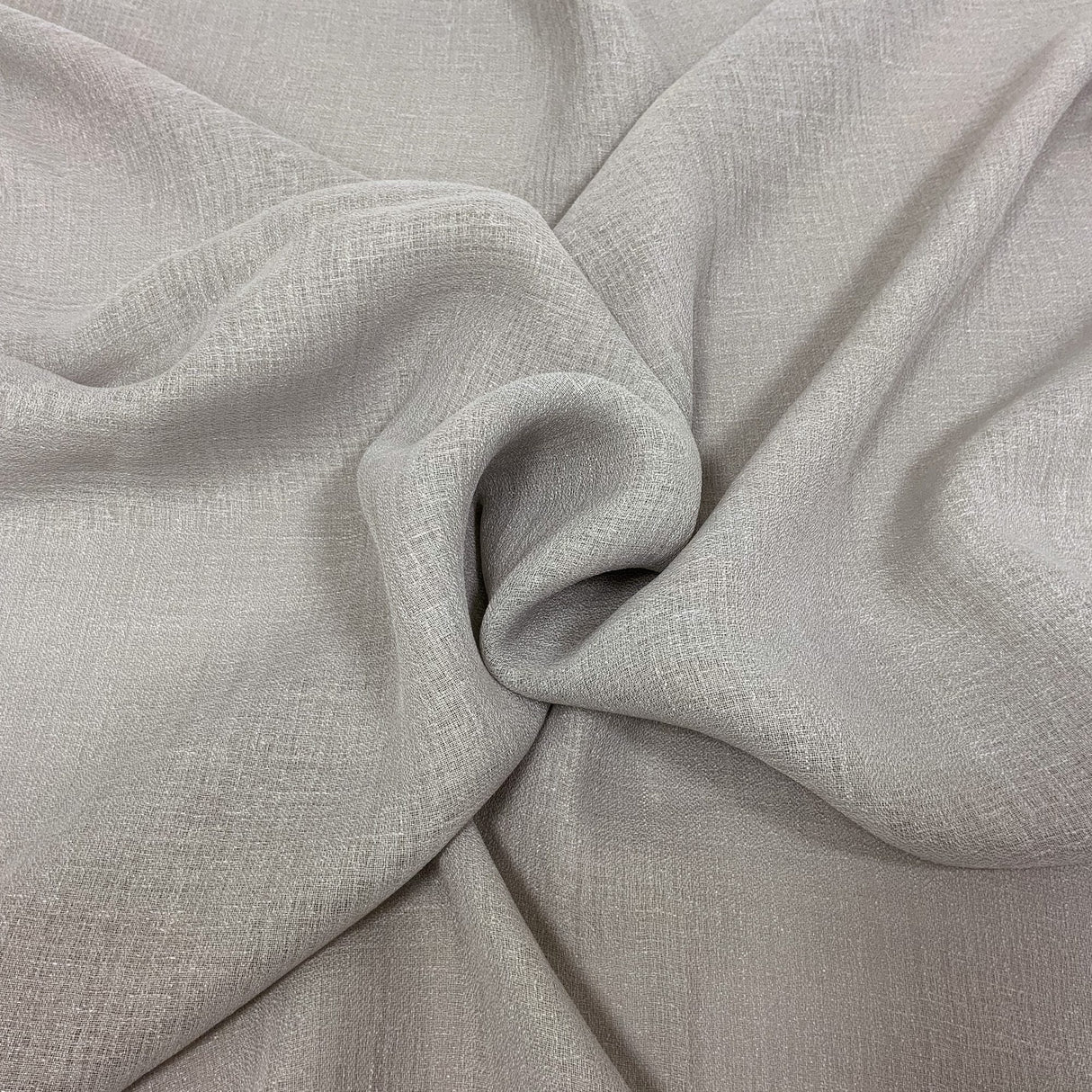  34-J8831 DAINTY Fabric - Eade's Wallpaper & Fabric