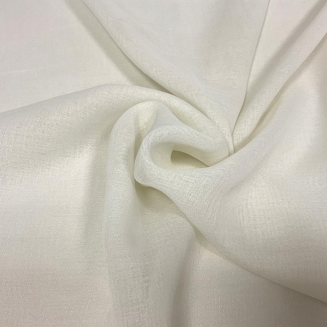  91-J8831 DAINTY Fabric - Eade's Wallpaper & Fabric