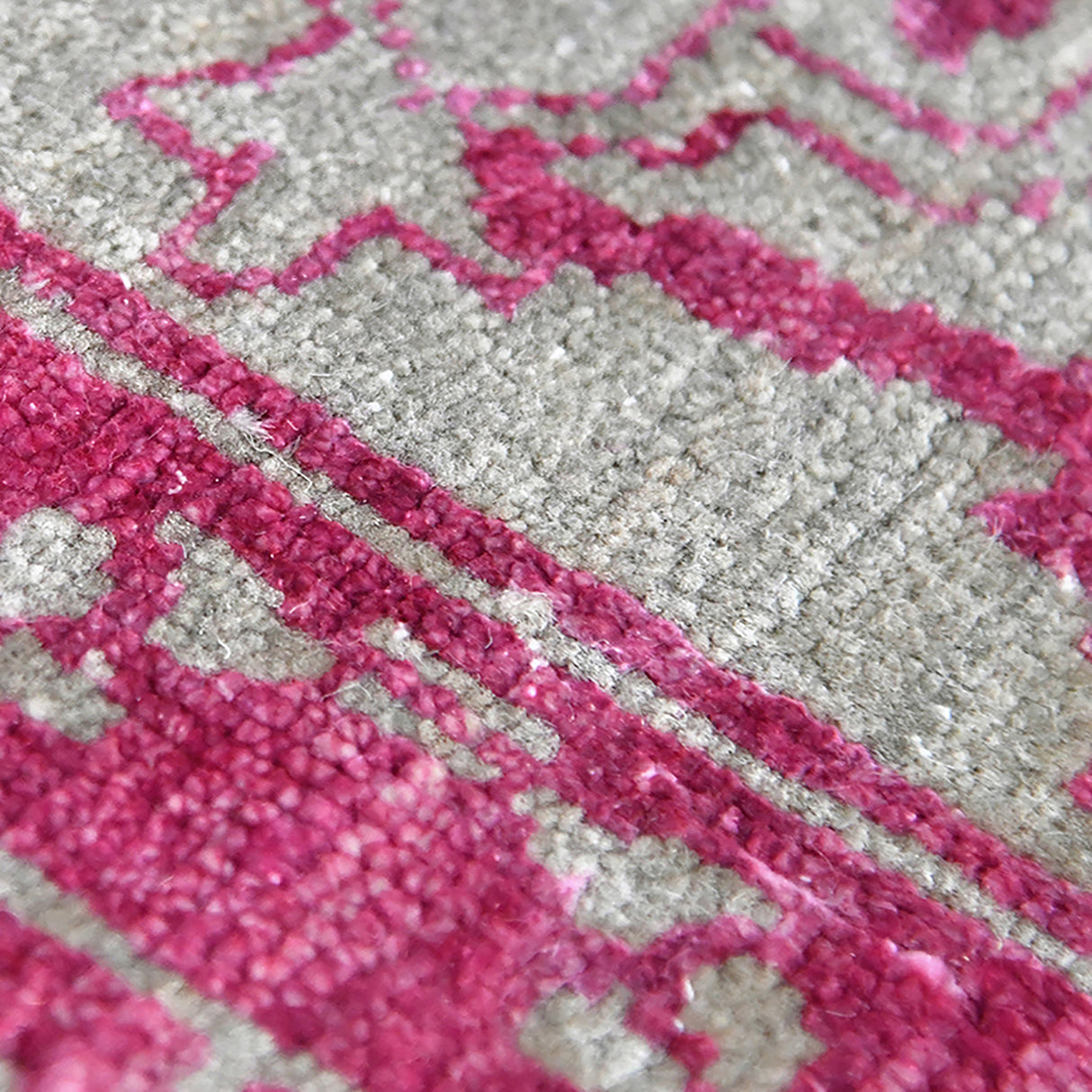 Amer Rugs DAZ-1 Dazzle Classic Medallion Area Rug
