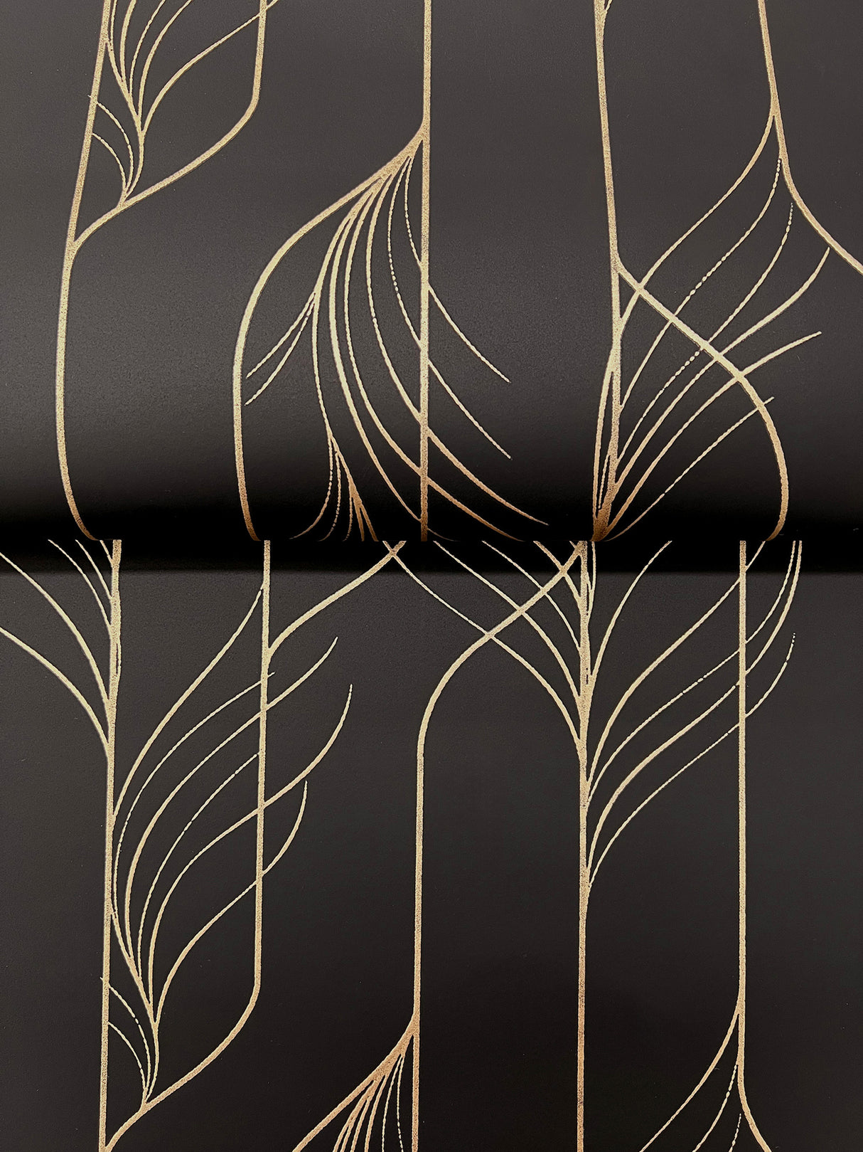 Eade’s Elemental Thread Black & Gold