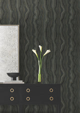 Eade’s Mineral Shimmer Black & Gold