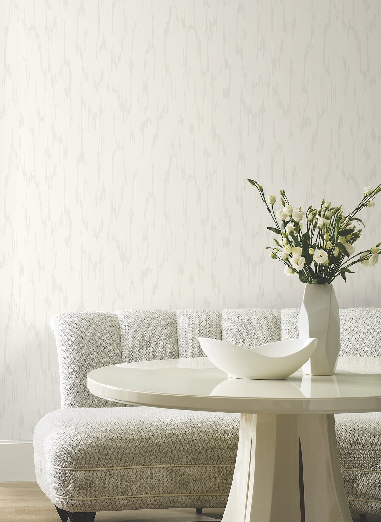 Eade’s Flowing White