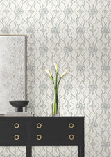 Eade’s Pirouette White & Silver