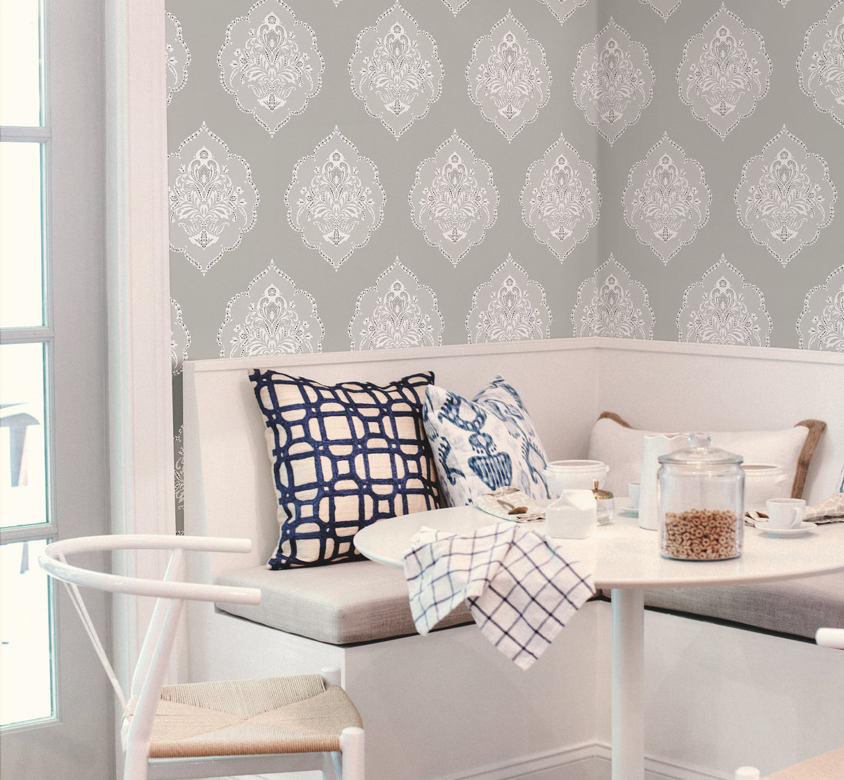 York DM4984 Signet Medallion Damask Grey Wallpaper