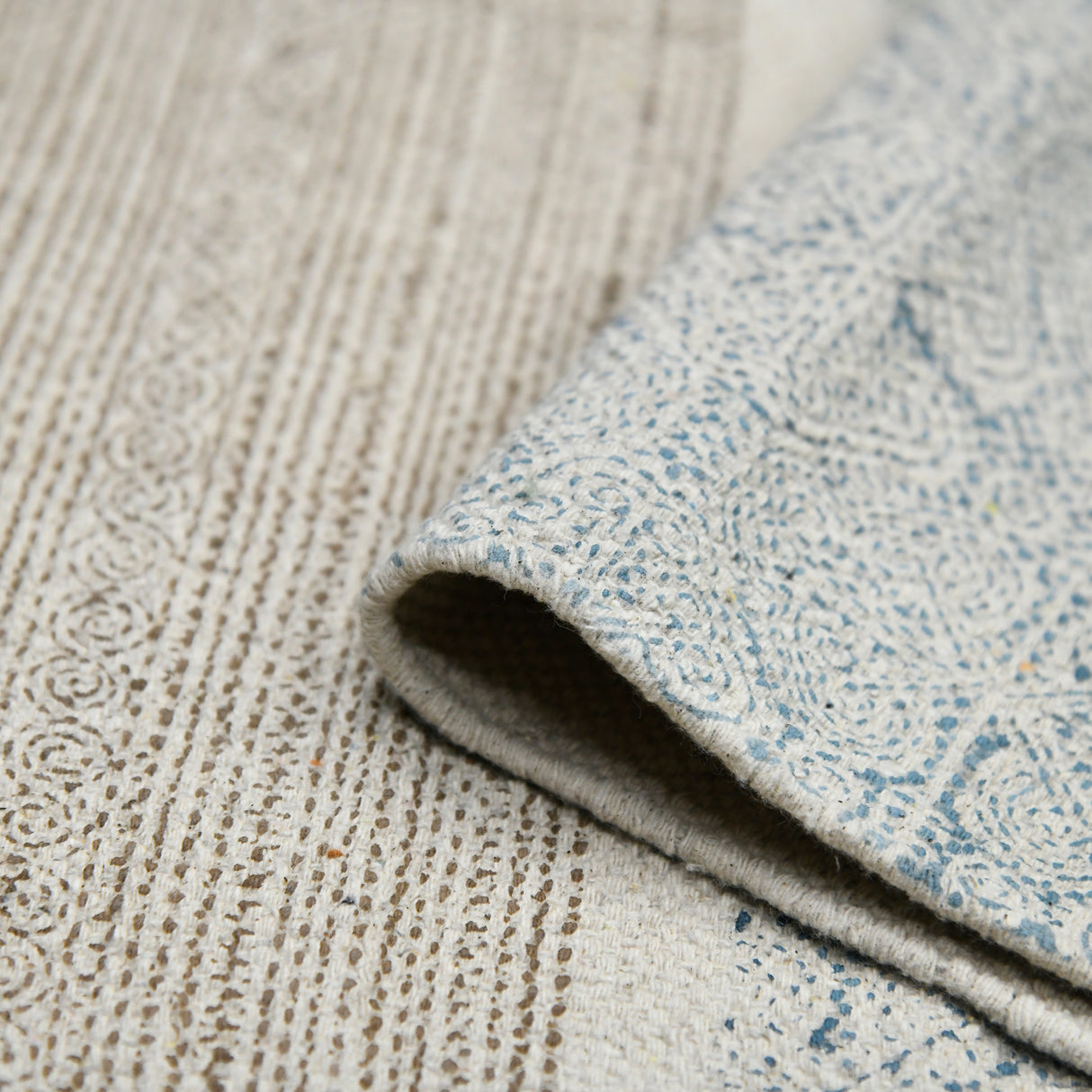 Amer Rugs DUN40508 Dune Distressed Geometric Stone Blue 5' X 8' Area Rug