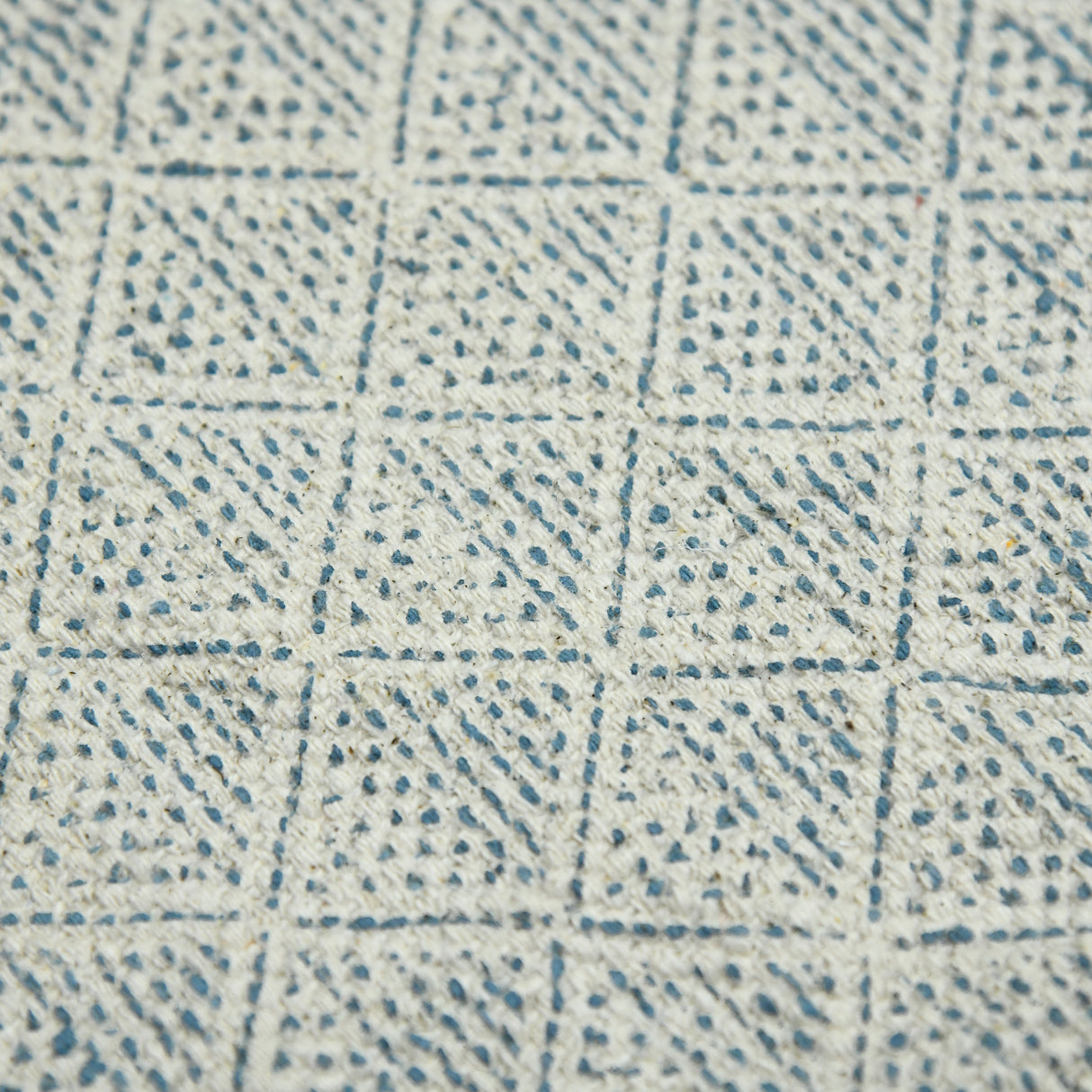 Amer Rugs DUN60508 Dune Distressed Geometric Blue 5' X 8' Area Rug