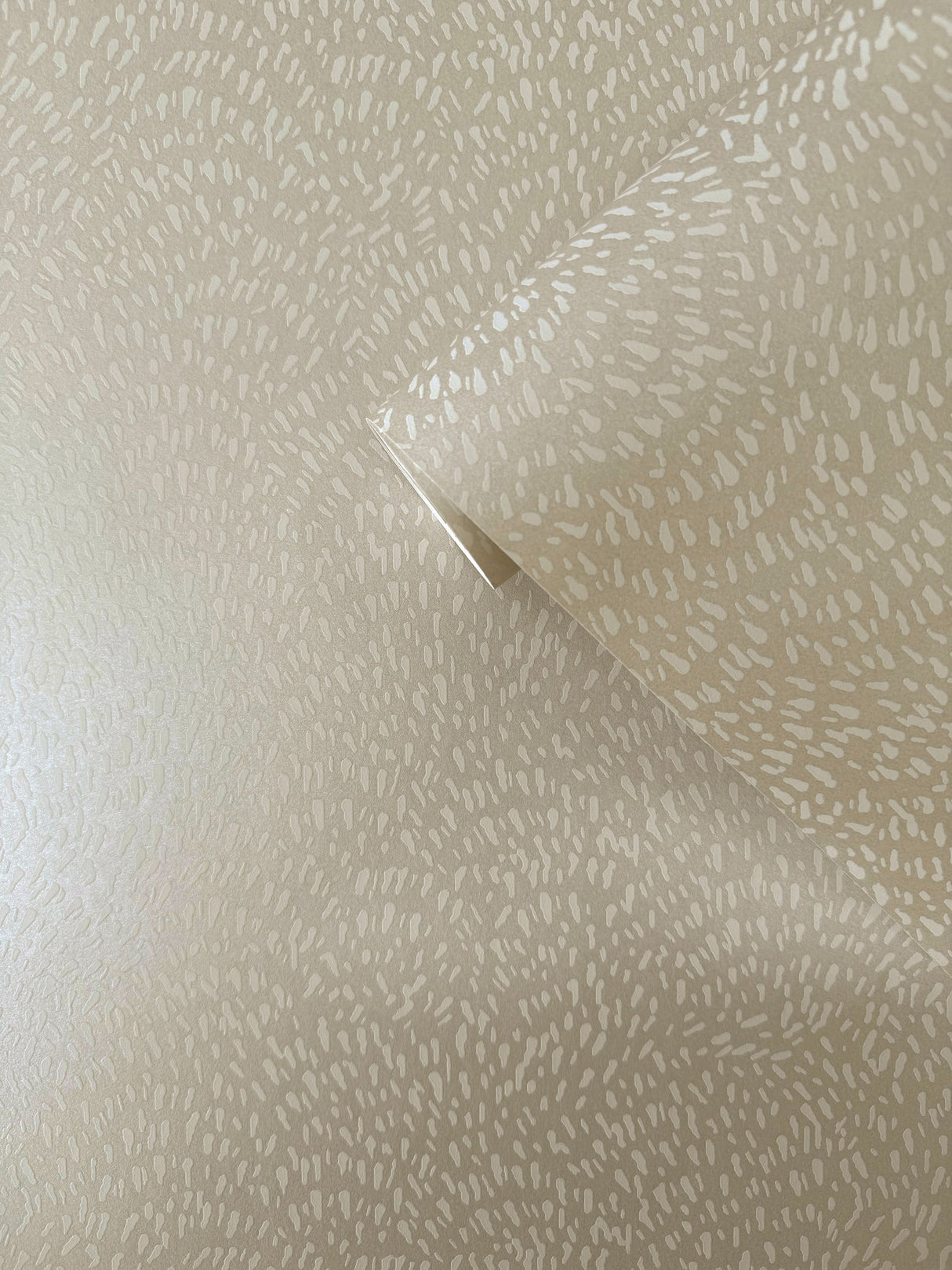 Eade's DWP0363-04-sample Gold