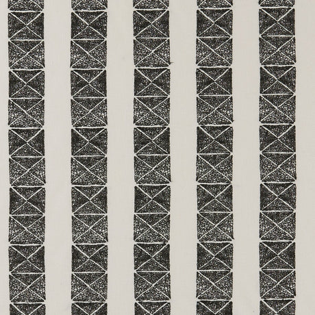 CLARKE AND CLARKE F0885/01.CAC.0 BW1013 BLACK/WHITE Fabric - Eade's Wallpaper