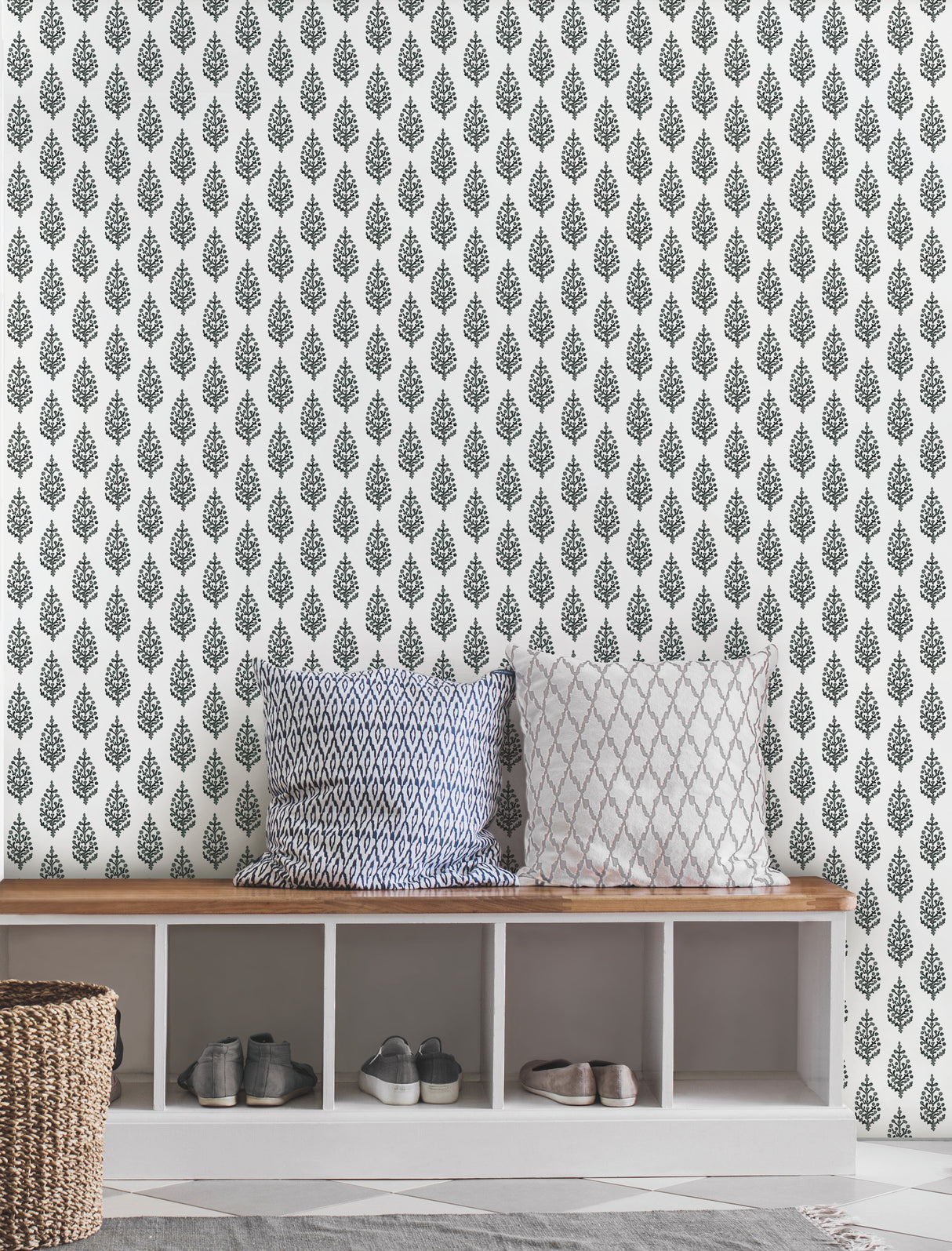 York FH4069 Paisley on Calico Black & White Wallpaper
