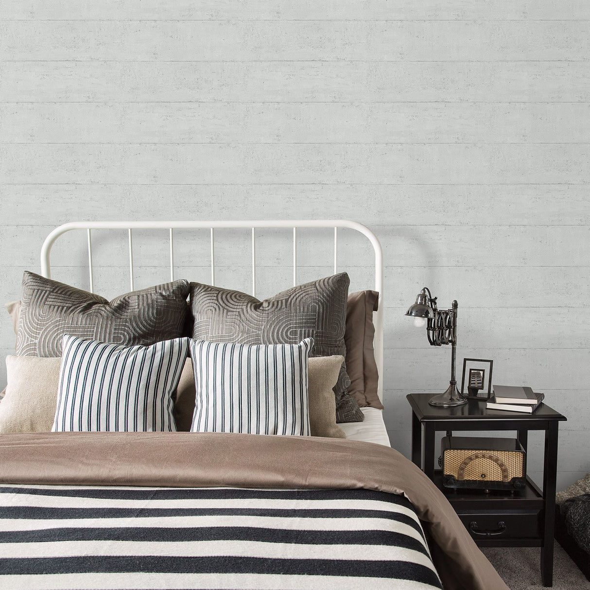 Eade's G56217-sample Silver Grey