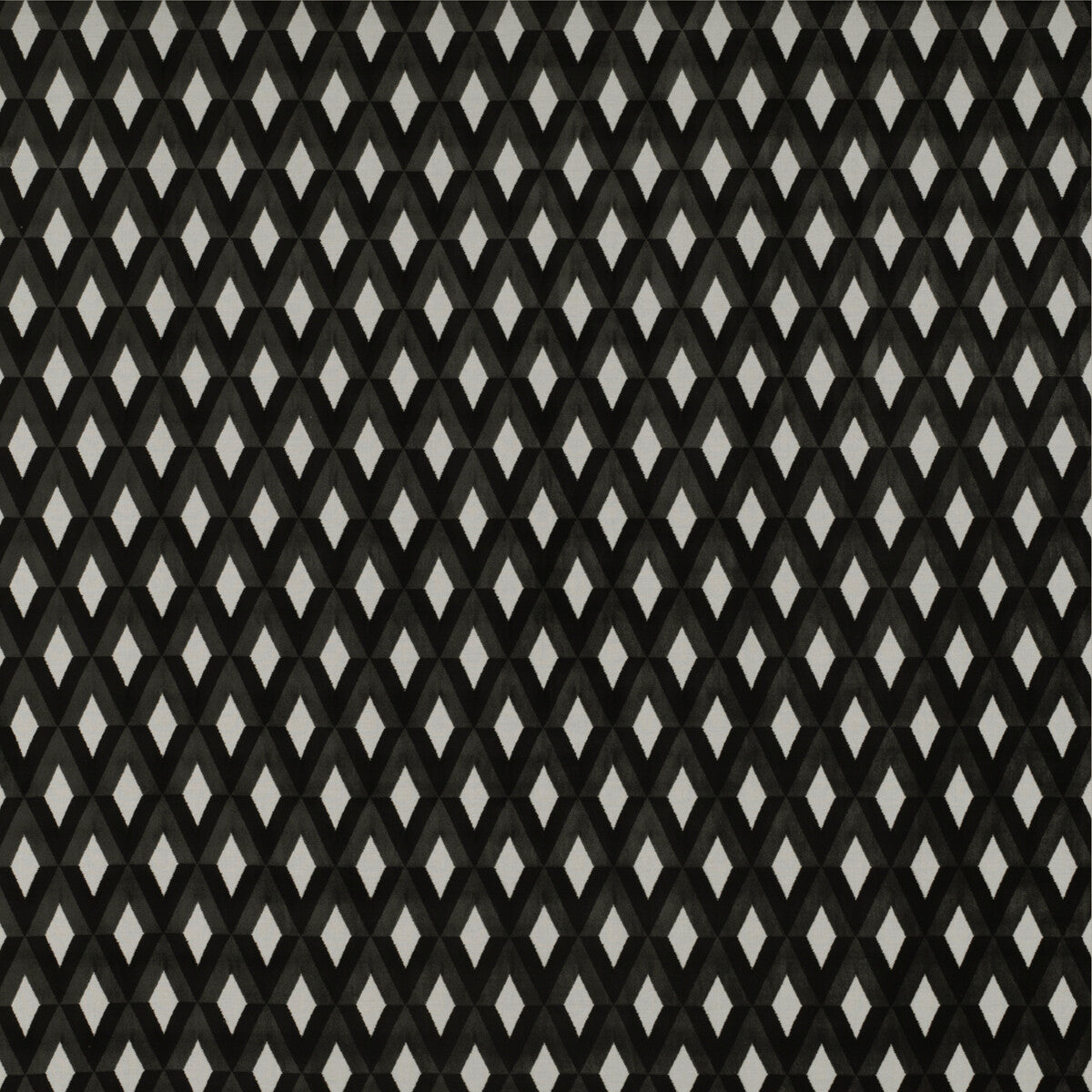 GASTON Y DANIELA GDT5342.001.0 SAN PIERO BLANCO/ONYX Fabric - Eade's Wallpaper