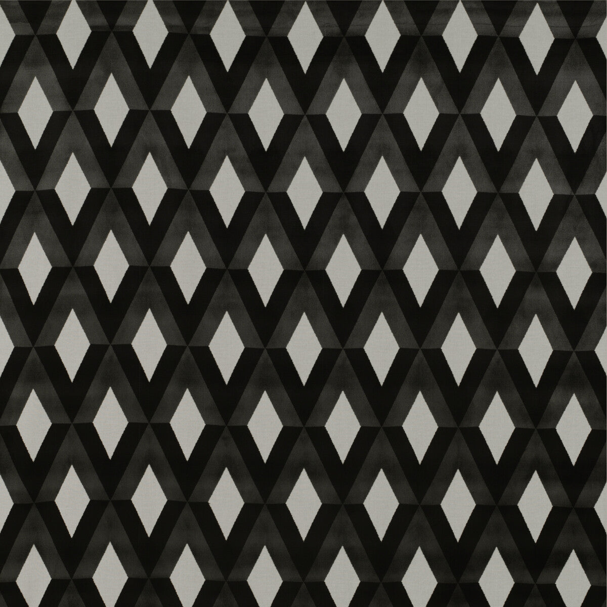 GASTON Y DANIELA GDT5345.001.0 SIENA BLANCO/ONYX Fabric - Eade's Wallpaper