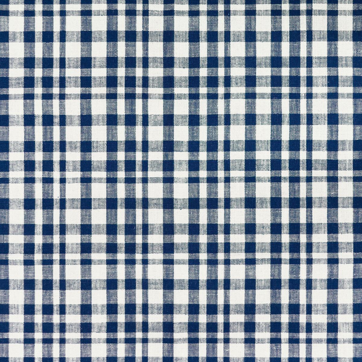 GASTON Y DANIELA GDT5675.002.0 DRACH BLANCO/AZUL OSCURO Fabric - Eade's Wallpaper