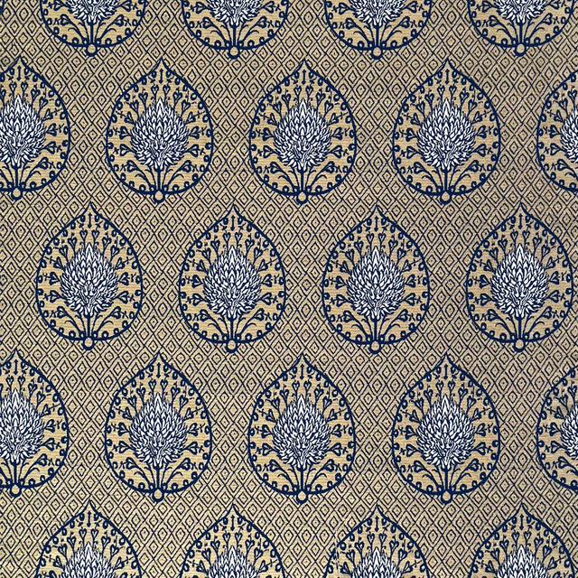 GASTON Y DANIELA GDT5692.001.0 PALMETA FONDO ORO Fabric - Eade's Wallpaper