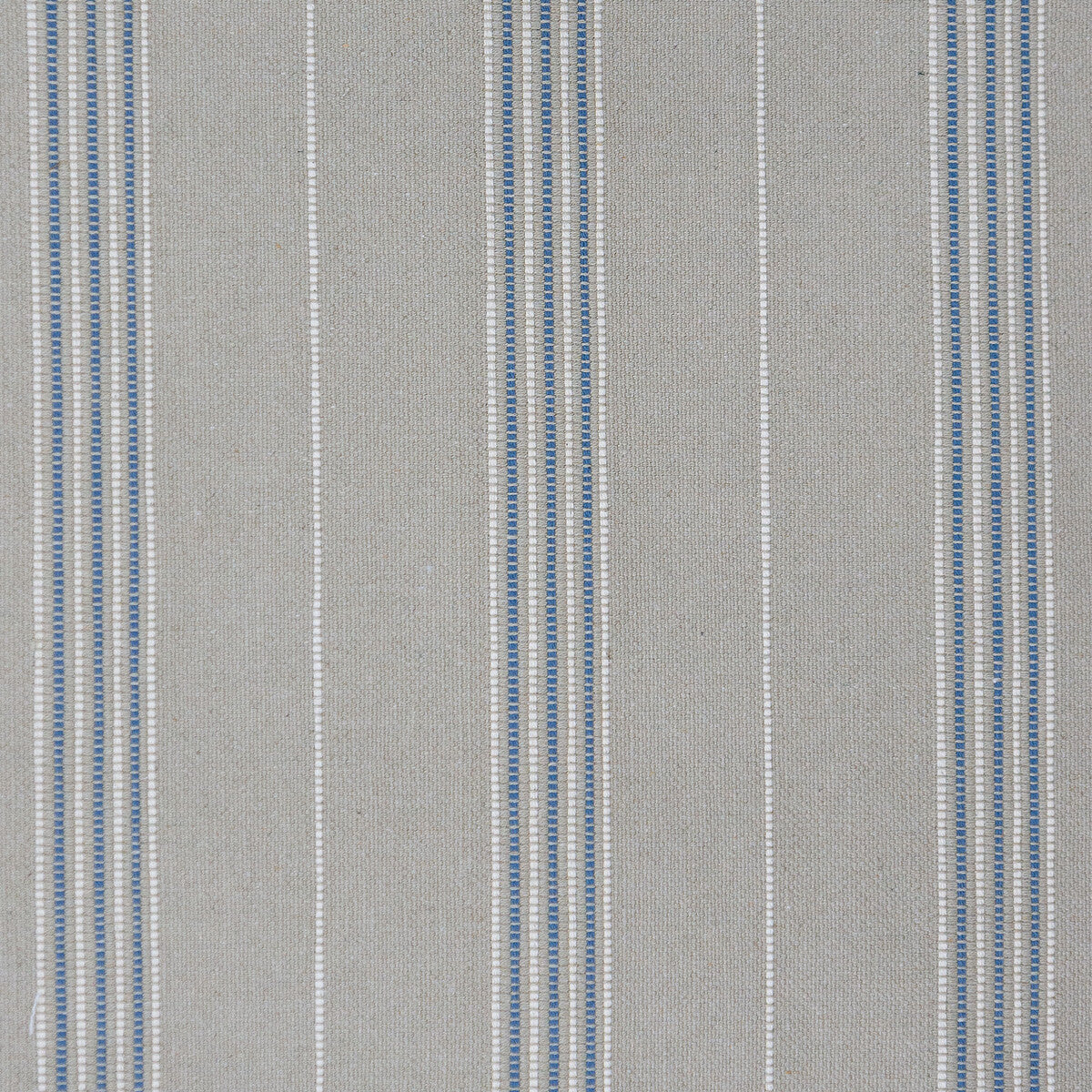 GASTON Y DANIELA GDT5717.003.0 SHISHA AZUL Fabric - Eade's Wallpaper