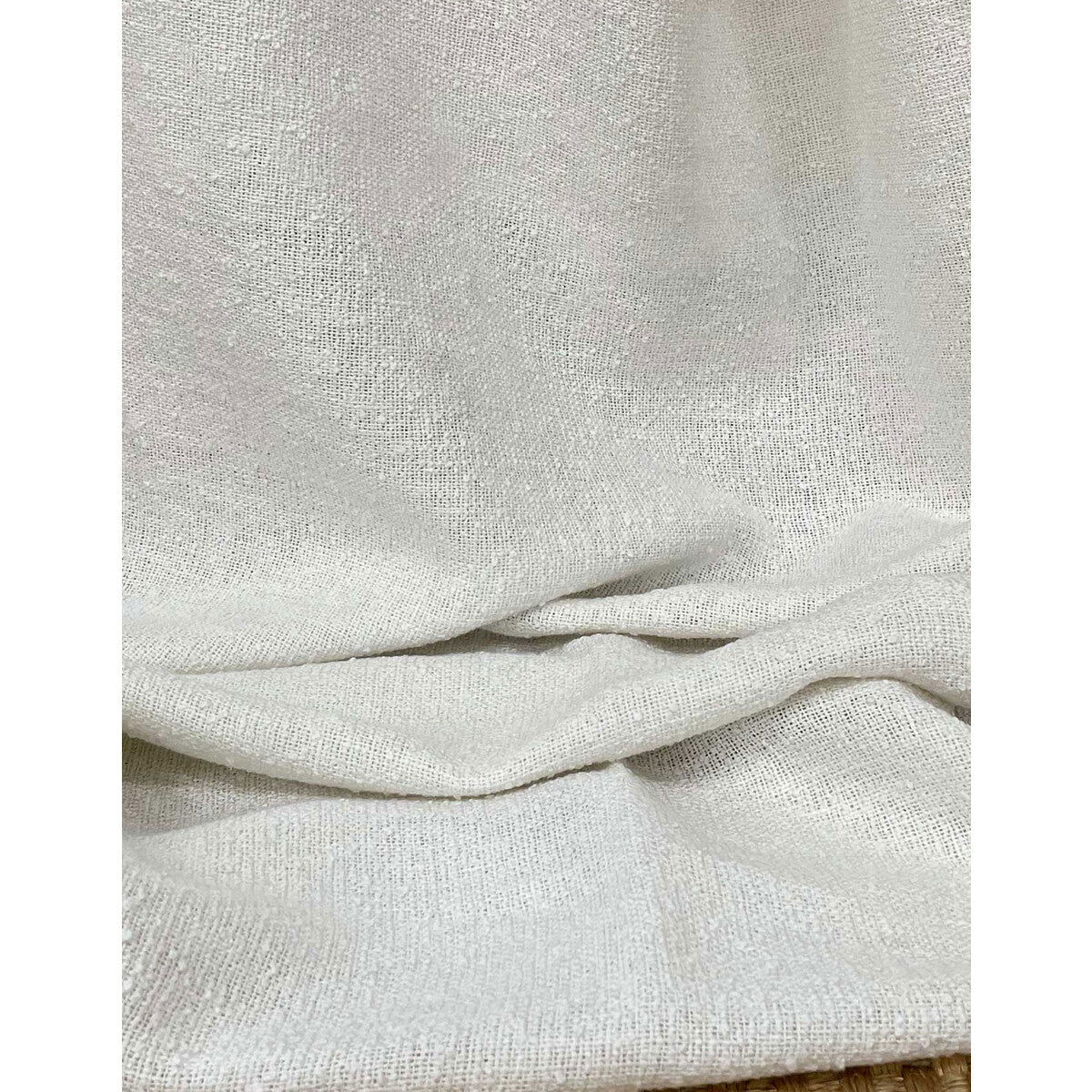 GASTON Y DANIELA GDT5747.001.0 GORBEA NATA Fabric - Eade's Wallpaper