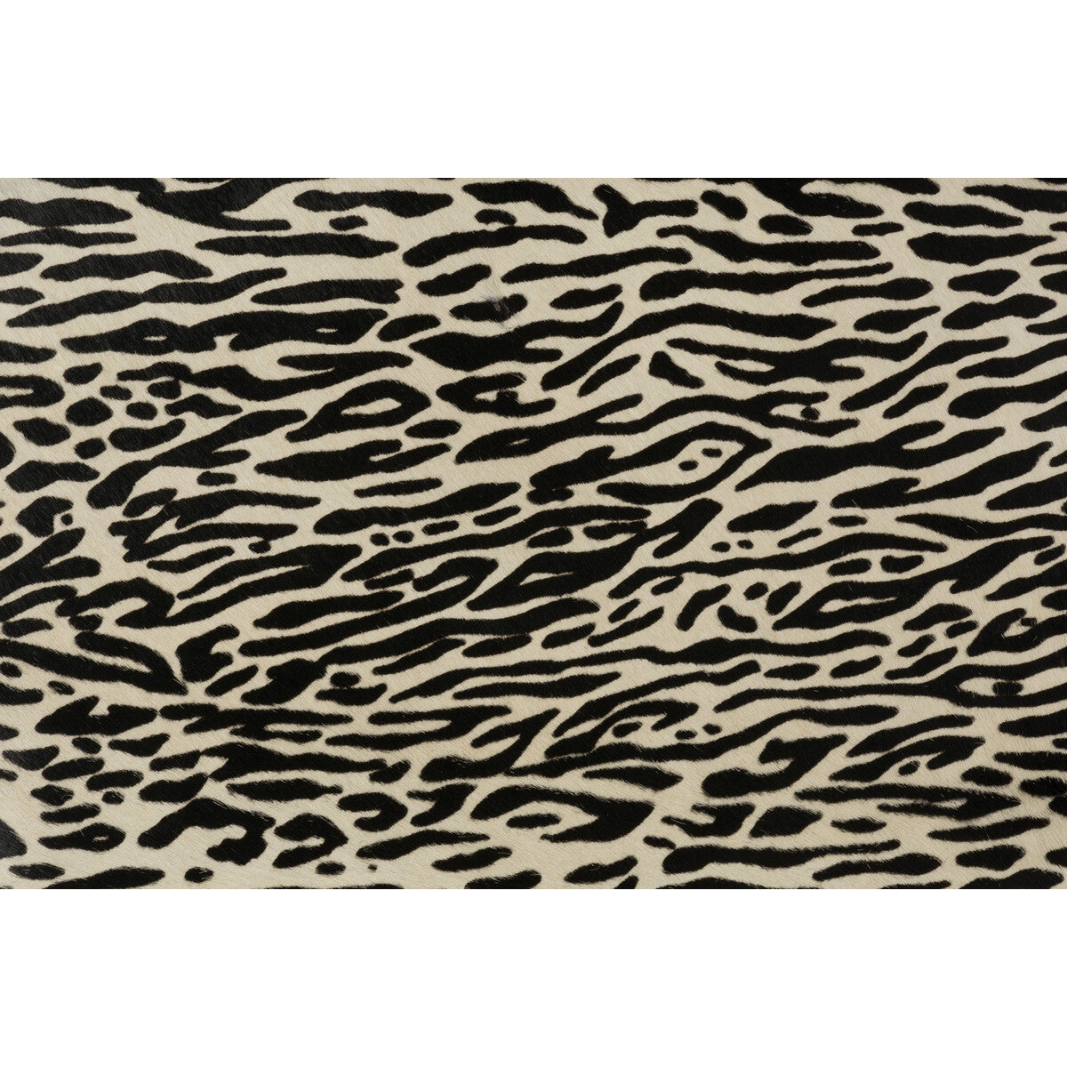 LEE JOFA MODERN GWL-3405.18.0 STARLETT IVORY/EBONY Fabric - Eade's Wallpaper